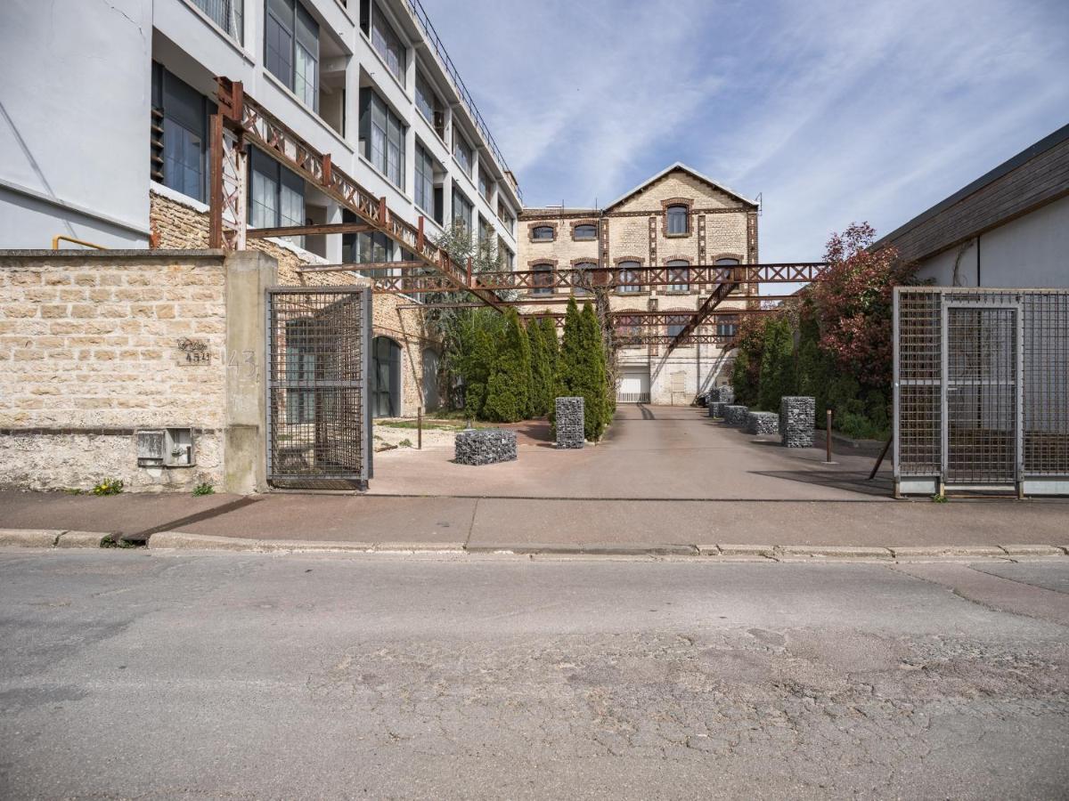 Loft Courtalon - Haut Standing - Patio - Parking Prives Lägenhet Troyes Exteriör bild